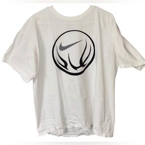 Nike T-shirt
